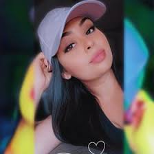 Enid Hernandez (enid2009)