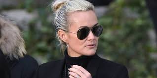 Découvrez les articles laeticia hallyday avec gentside. Testament De Johnny Hallyday Doit On Douter De La Sincerite De Laeticia Hallyday Marie Claire