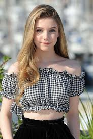 When she was eight, eleanor was in the chorus for a bill kenwright production of joseph and the amazing technicolor. Eleanor Worthington Cox Britannia Photocall At 2017 Mipcom 14 Gotceleb