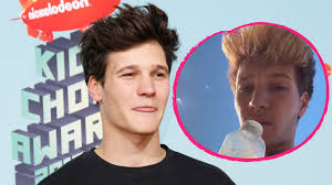 Habt ihr schon wincent's cover von lila wolken gehört? Wilde Mahne Wincent Weiss Wagt Eine Haarige Typveranderung Promiflash De