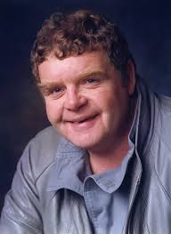 Geoffrey Hughes who played Eddie Yates in Coronation Street would have been  80 today.