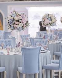 Weddings An Excellent Info On Notes Romantic Weddings Theme Classic Suggestions Pinned On This Day 2019 2020 Dugun Masa Susleri Hayalimdeki Dugun Dugun Cicekleri