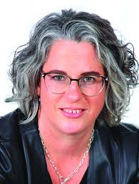 La varennoise Mélanie Cousineau lance un "Last call pour le bonheur"