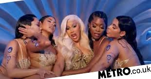Cardi b told about up on youtube live on the 5th of february 2021, i wanted a more hood song. Cardi B Up Video Drops After Success Of Wap Metro News