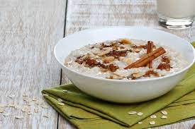 Quick cooking oats will work for overnight oats, but the resulting oatmeal will be a bit less thick and creamy. 6 Resep Oatmeal Paling Enak Rasanya Gak Hambar Lagi Deh