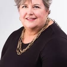 Karen Carmel's Instagram, Twitter & Facebook