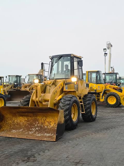 Caterpillar 910E Wheel Loader