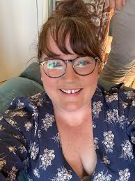 Hi all! I just wanted to introduce myself and share a photo that I took. 4  stone lost since Feb this year. Some way to go but I'll get there! I'm from