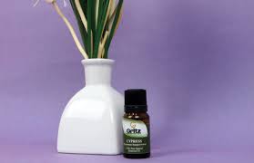 Kebaikan Minyak Pati Cypress Essential Oils Shampoo Bottle Oils