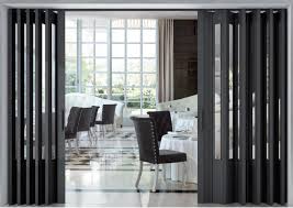 Las puertas plegables de pvc son las más baratas que encontrarás en el mercado, son puertas plegables que se realizan completamente a medida tanto en altura como en anchura, y con precios adaptados a los presupuestos y necesidades del cliente. Plegables