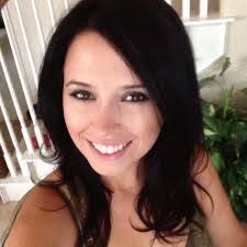 Amie Bowman's Instagram, Twitter & Facebook