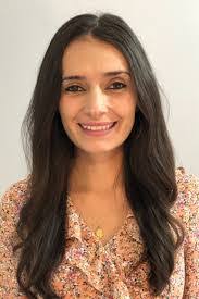 Mia Simms's Instagram, Twitter & Facebook