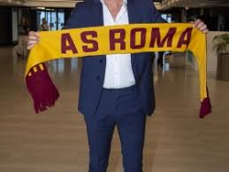 Es werden unter anderem die trainerstationen und stationen als spieler aufgelistet. Paulo Fonseca Trainer As Roma Kaderspieler Romazone Die Deutschsprachige As Roma Community