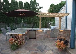 Outdoor kitchens steel studs or concrete blocks yard. Bring The Party Outside With These Fabulous Outdoor Kitchen Ideas Hometalk