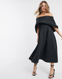 Scopri i vestiti, i completi e gli abiti tall, dalla. Vestito Midi Da Prom Minimal Con Risvolto Sulla Parte Superiore Asos Design Nero Donna