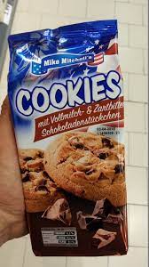 Now, wait, you say, isn't all cookie dough edible?because if not i've been doing cookie dough wrong this entire time. no, it's not you, dare i say all cookie dough is made with at least the intent of having the end result of the dough be edible.however, edible cookie dough in this case means being able to eat the uncooked cookie dough without worry of getting sick. Mike Mitchell S Penny Cookies Mit Collmilch Zartbitter Schokoladenstuckchen