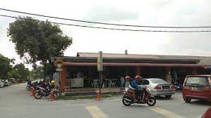 Ayam penyet is a fried chicken dish with a traditional twist. Ayam Penyet Shah Alam Jalan Bukit Lanchong Restaurant Reviews Photos Tripadvisor