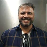 200+ perfiles de «Lechi»