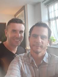 I met former world champion snooker Mark Selby last year. Would anyone be  able to sharpen this up a bit for me please? I'd be very grateful. Thank  you.