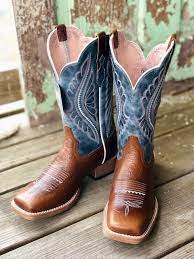 The most advanced performance footwear for top equestrian athletes. Pin On Products