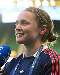 The UEFA Women's Champions League final is here! Will Arsenal Women or FC  Barcelona Femení win today's title? ⏰ 12 p.m. ET 📺 USA: DAZN 📺 UK: TNT  Sports 1, discovery+, DAZN