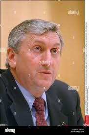 Mousse/ABACA. 56385-5. Paris-France, 24 fevrier 2004. Conference de presse  au siege de la FNSEA avant l'ouverture du Salon de l'Agriculture, le 28  fevrier prochain. Eugene Schaeffer, president dela CFA (Confederation  Francaise