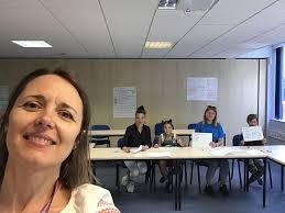 Michelle Lobb's Instagram, Twitter & Facebook