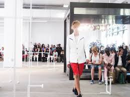 FASHION REVIEW] Edmund Oois Spring Summer 2016 Show Is So Gender Bending  It Borders On Sexless Autre Magazine