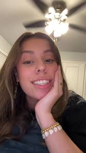 not french just new👏🏼 #iactuallydontlikethepinklines