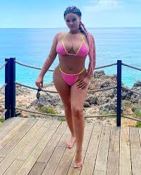 Political reporter lindsay dentlinger was. Enca Haxhia Bikini Pics This Albanian Singer Songwriter Is A Huge Hit On Insta With Her Eternal Sultriness