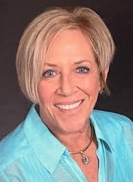 Beth Roe's Instagram, Twitter & Facebook