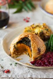 Best vegetarian thanksgiving main course from 30 vegan thanksgiving recipe ideas the glowing fridge. The 40 Best Vegan Thanksgiving Recipes For 2020 The Green Loot