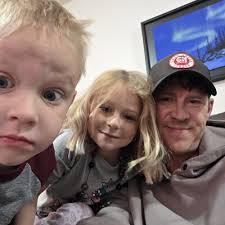 What level is my 14-year-old son's hockey skills at as a goalie and how can  he find a team in Manitoba?