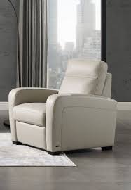 Compare natuzzi recliner chairs to see which is right for your home. Natuzzi Editions Accoglienza Armchair With The Power Recliner Power Recliners Recliner Armchair