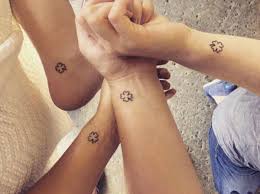 Yours could be bigger or smaller than your sisters, depending on whether you are the older or younger sibling. 225 Wonderful Sister Tattoos Honor Your Dear Sister With Meanings Wild Tattoo Art