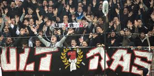 Weitere ideen zu eintracht frankfurt logo, eintracht frankfurt, eintracht. Radikale Fans Im Fussball Ultras Die Demokraten Von Morgen Taz De