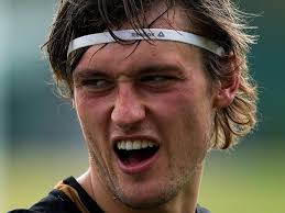 Shanna hall needs your support for support darcy moore. Rmqh Lha0vvanm