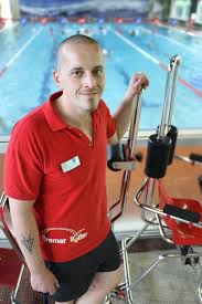 Bremer Bader Aquafitness Training Mit Aquaback Trainingsgeraten