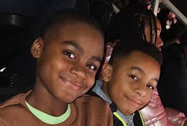 Pastor Damon Mack graduated from MVHS in 1993. His time in school stoked  his passion for the arts, and he decided to become a professional musician.  Later, he founded The L.I.V.E. Church