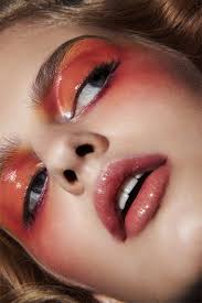 How Makeup Runway Makeup Glossy Makeup Editorial Makeup