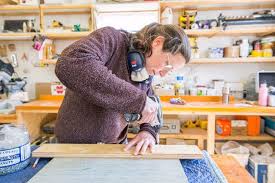 Home-based business leans toward the crafty