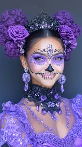 Some beautiful Catrinas to brighten up your weekend 💜