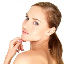 Tampil Cantik dan Segar Tanpa Makeup dengan 10 Rekomendasi Produk Perawatan  Wajah Ini