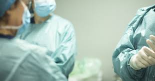 Die frage, ob und wann patienten mit divertikulitis operiert werden sollten, wurde und wird viel diskutiert. Divertikulitis Symptome Ernahrung Behandlung Der Darmerkrankung