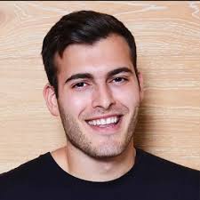 One of world's largest cosmetics companies starts scholarship fund with  local community college