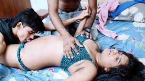 Indian Hot Girl with Bahenol Ass gets all Over with Two Popped Guys Indian  Audio Fullvideo