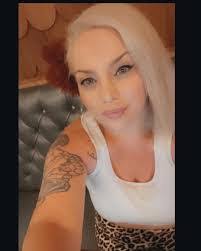 Shawn Lander's Instagram, Twitter & Facebook