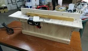 Fabrication D Un Meuble Pour Rabot Electrique Par Michel3874 Rabot Electrique Fabrication Meuble Bricolage Maison