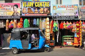 Colombo Streets Colombo Romantic Vacations Venice Italy Travel