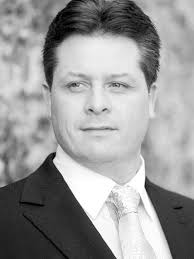 Irish tenor, acclaimed pianist to perform at Harral